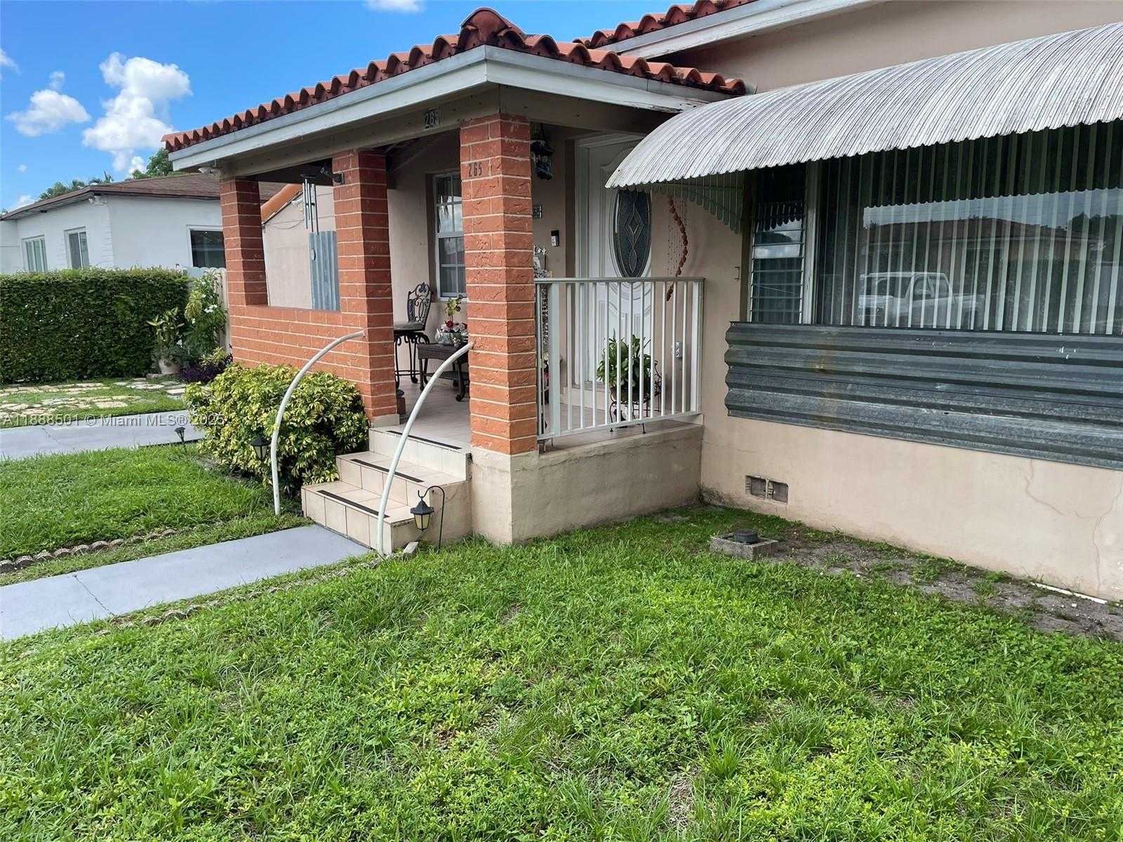 Small Image of 265 WEST 55TH ST, Hialeah Number 2