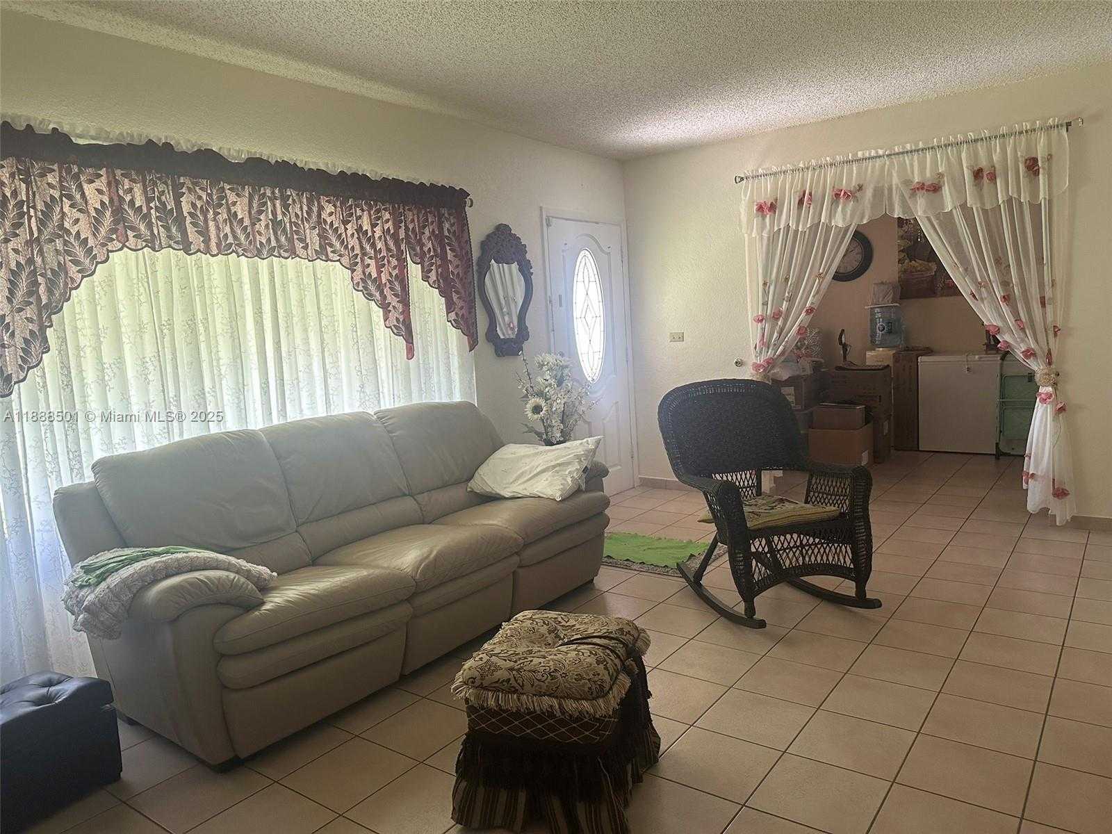 Small Image of 265 WEST 55TH ST, Hialeah Number 21