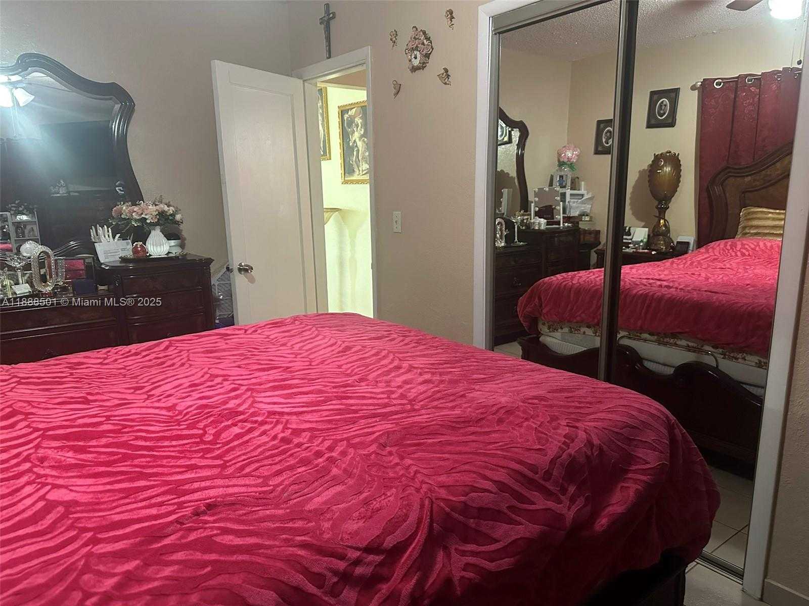 Small Image of 265 WEST 55TH ST, Hialeah Number 29