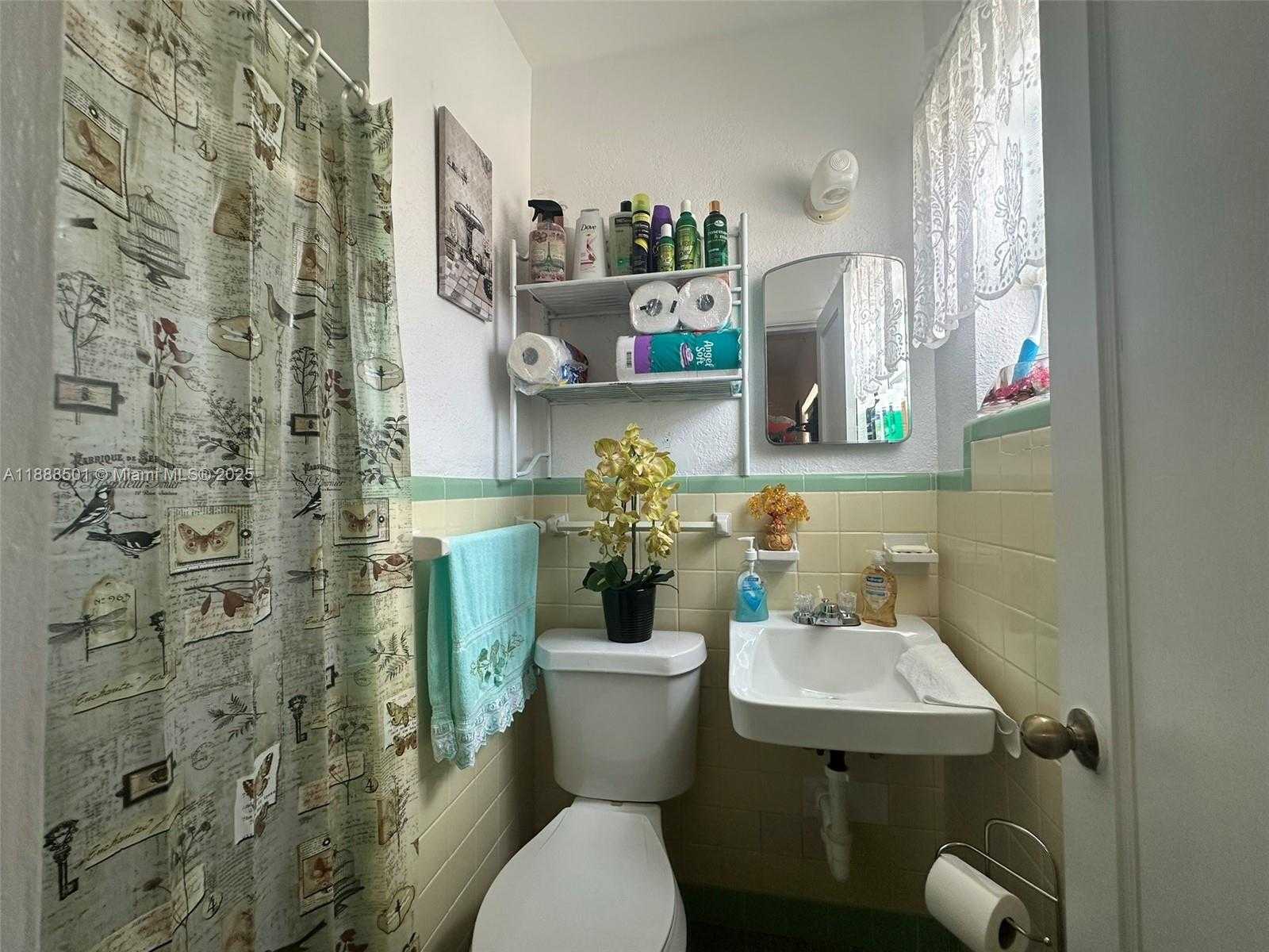 Small Image of 265 WEST 55TH ST, Hialeah Number 36