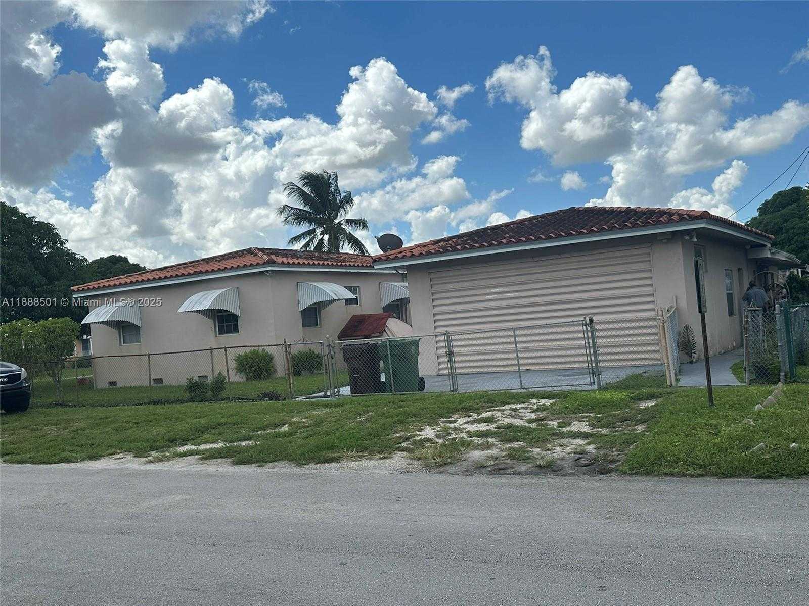 Small Image of 265 WEST 55TH ST, Hialeah Number 9