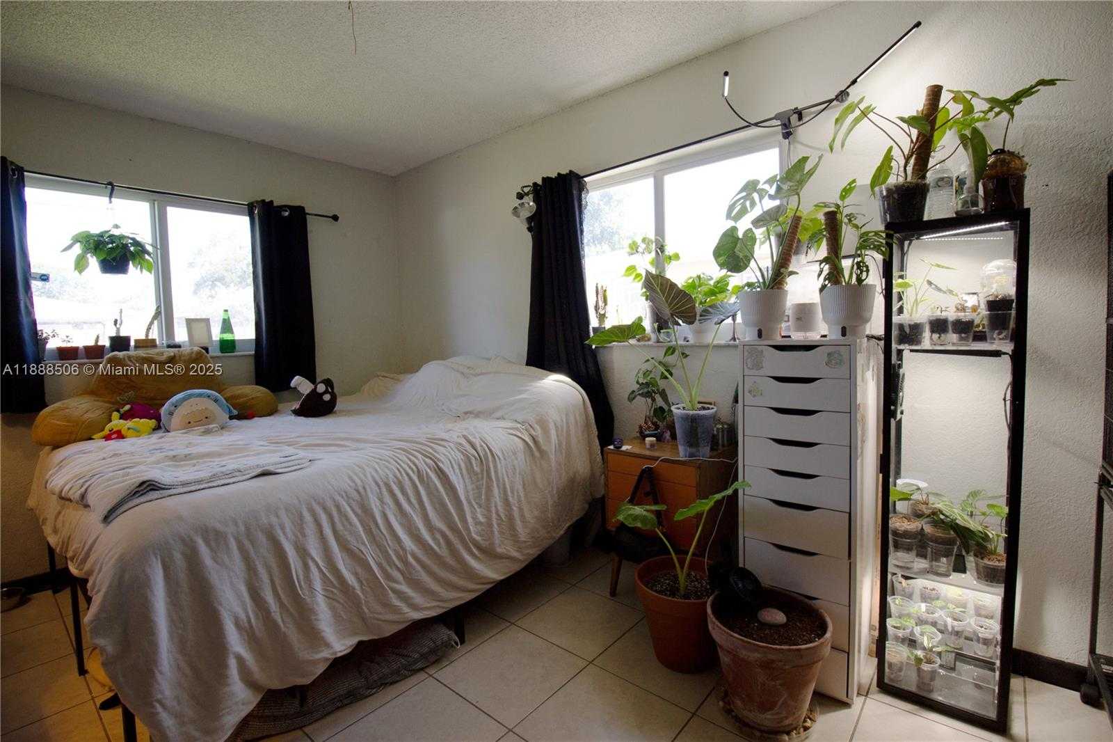 Small Image of 3001 NORTH WEST 6TH CT, Fort Lauderdale Number 9