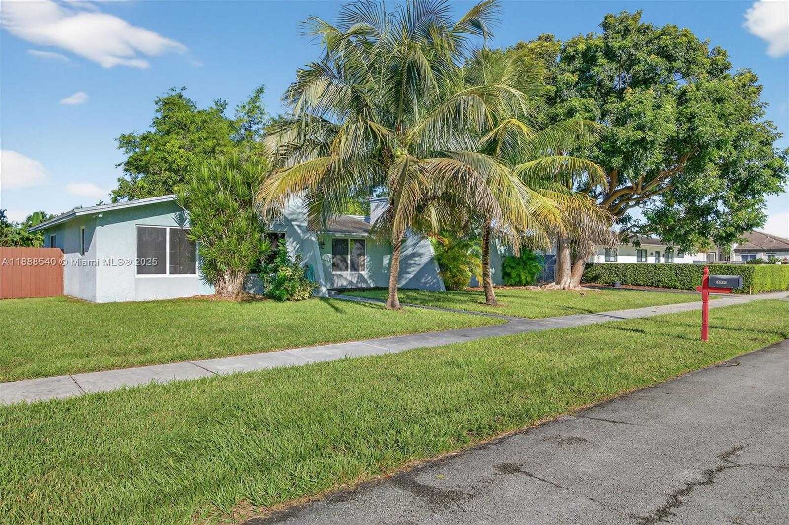 Small Image of 30840 SOUTH WEST 190TH AVE, Homestead Number 3
