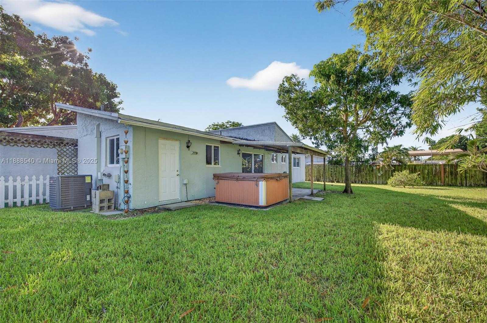 Small Image of 30840 SOUTH WEST 190TH AVE, Homestead Number 38