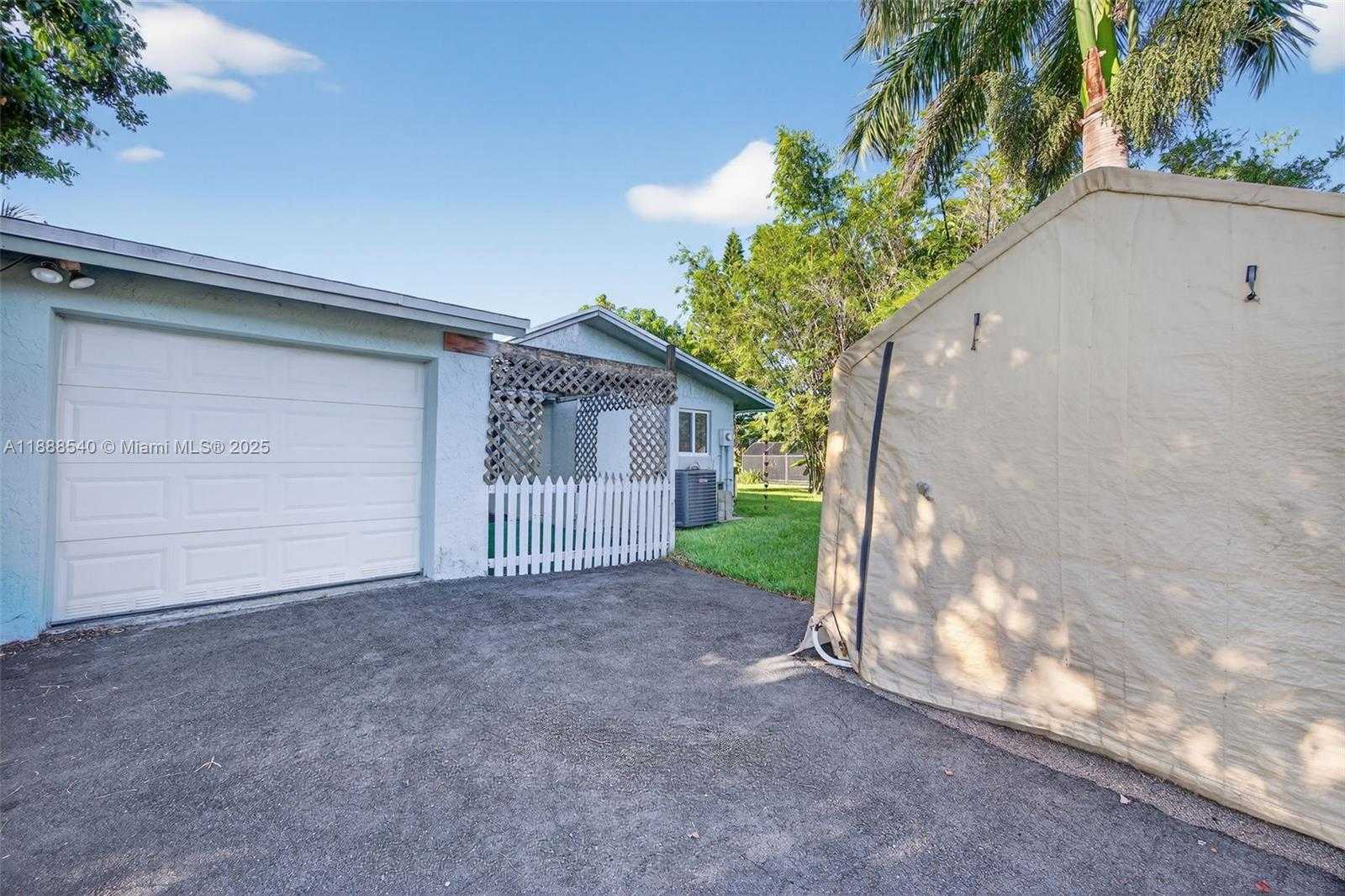 Small Image of 30840 SOUTH WEST 190TH AVE, Homestead Number 42