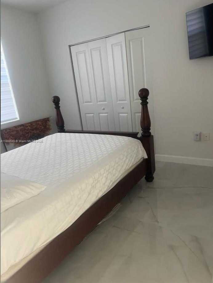 Small Image of 16343 SOUTH WEST 290TH TER, Homestead Number 14