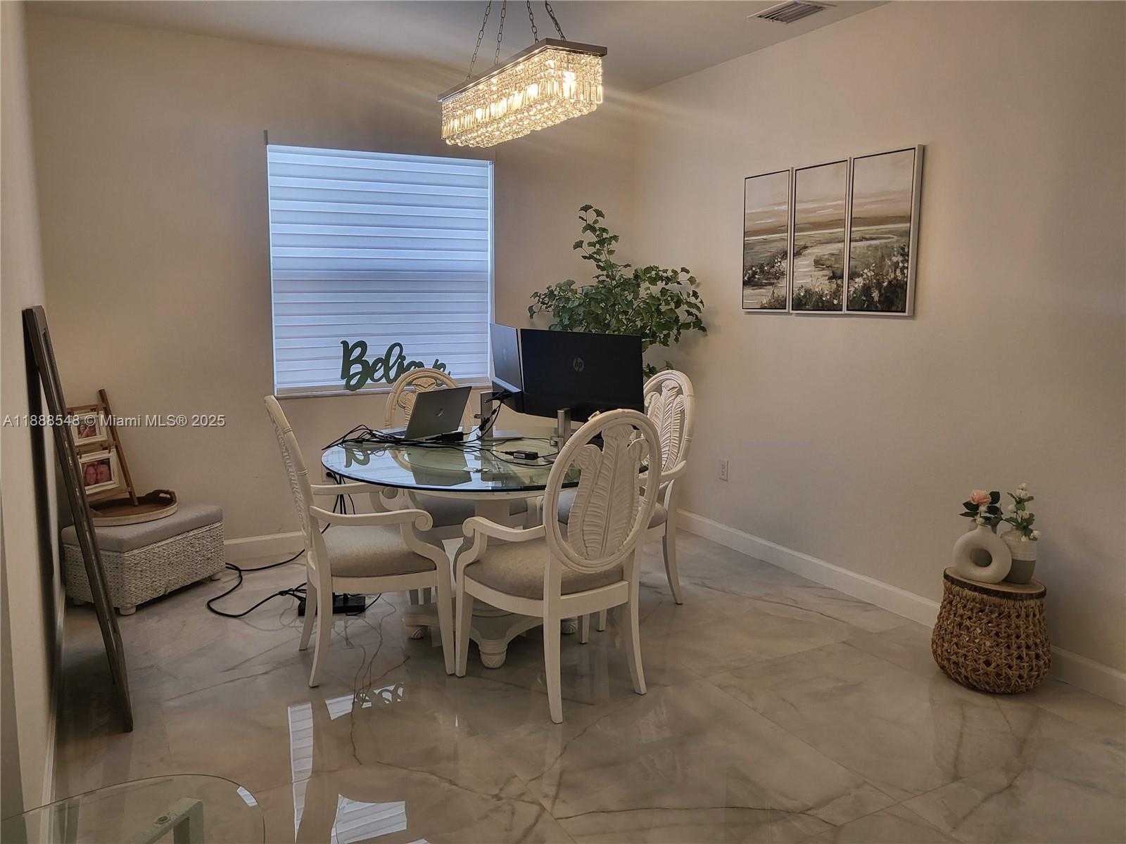 Small Image of 16343 SOUTH WEST 290TH TER, Homestead Number 4