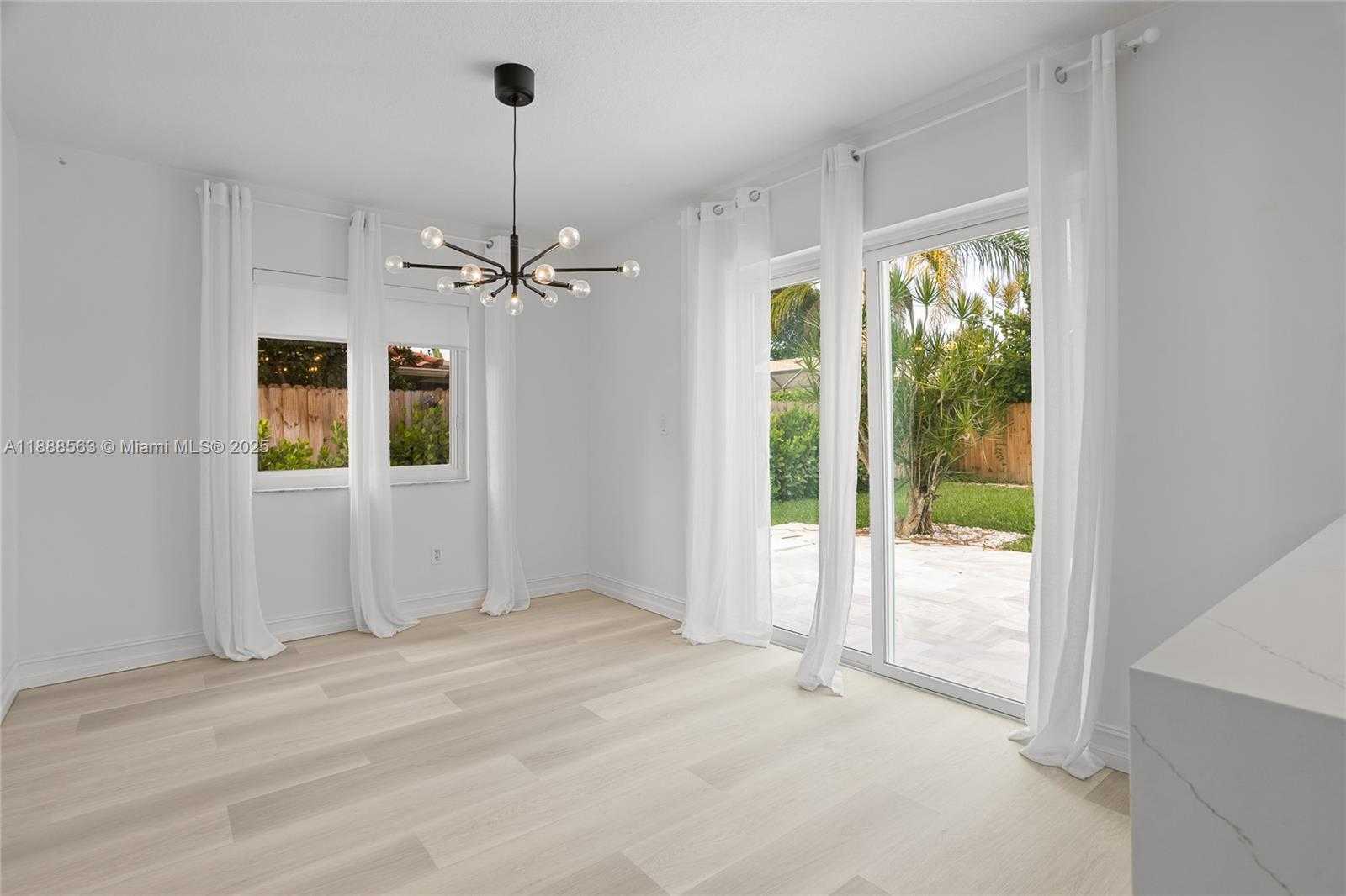 Small Image of 20847 SUGARLOAF LN, Boca Raton Number 16