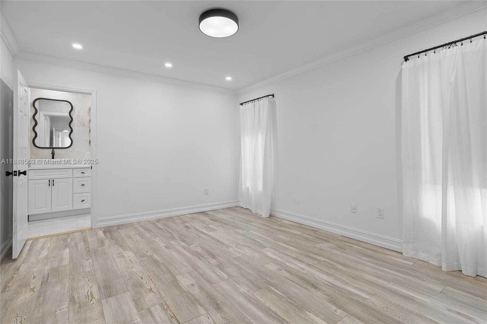 Small Image of 20847 SUGARLOAF LN, Boca Raton Number 19