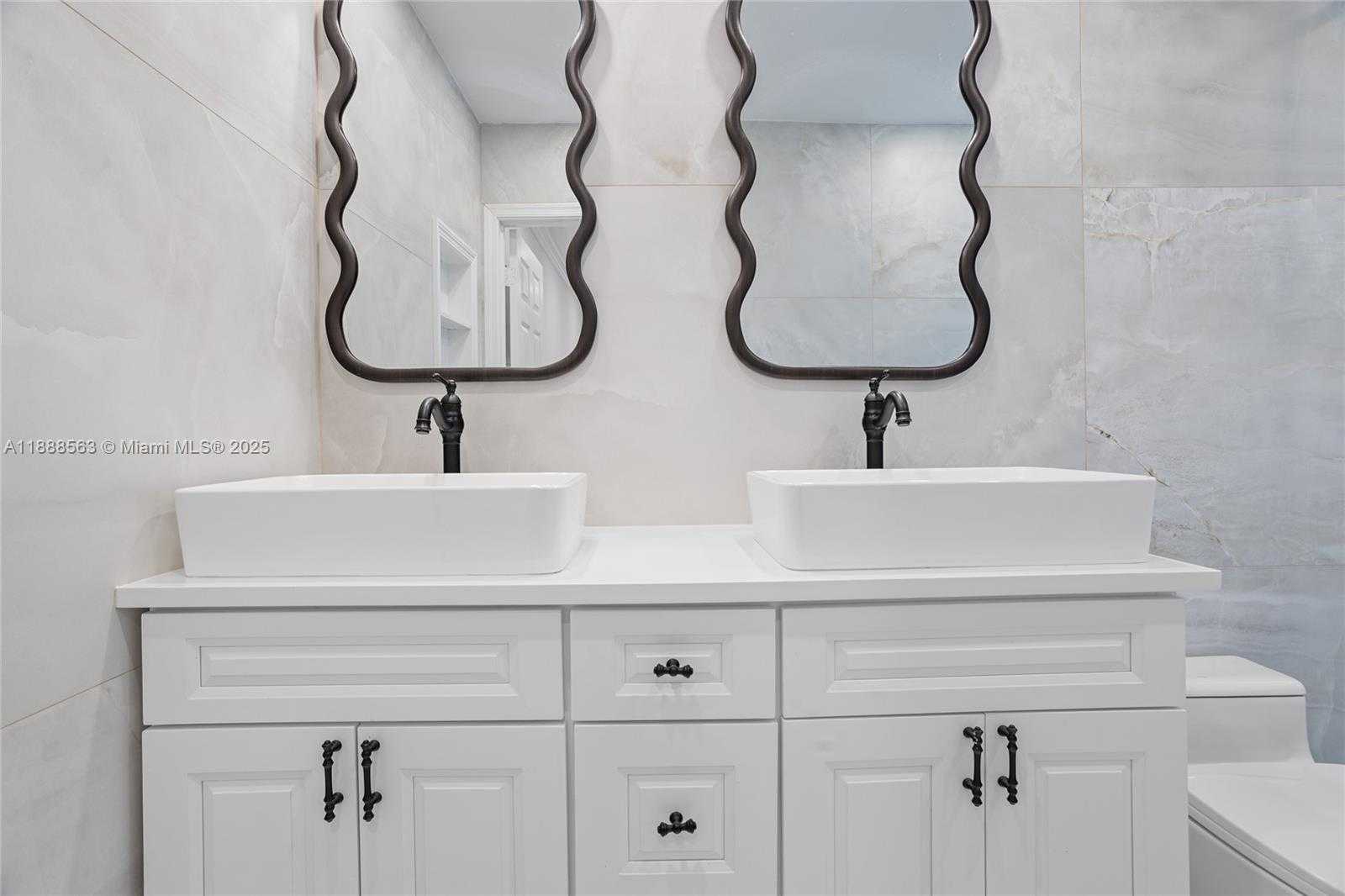 Small Image of 20847 SUGARLOAF LN, Boca Raton Number 21