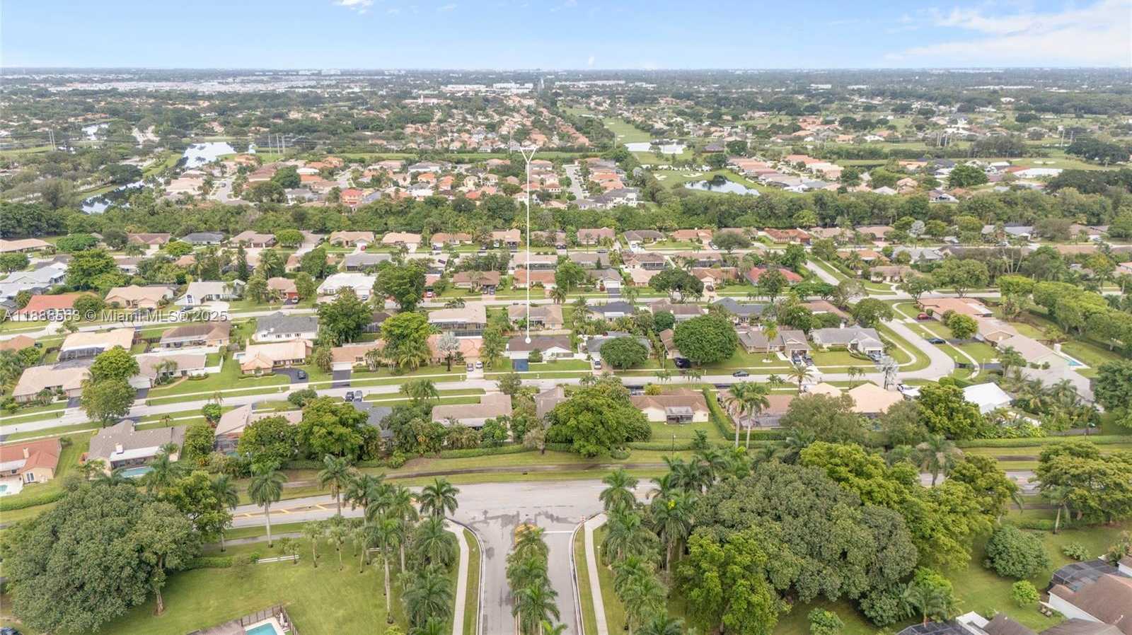 Small Image of 20847 SUGARLOAF LN, Boca Raton Number 39