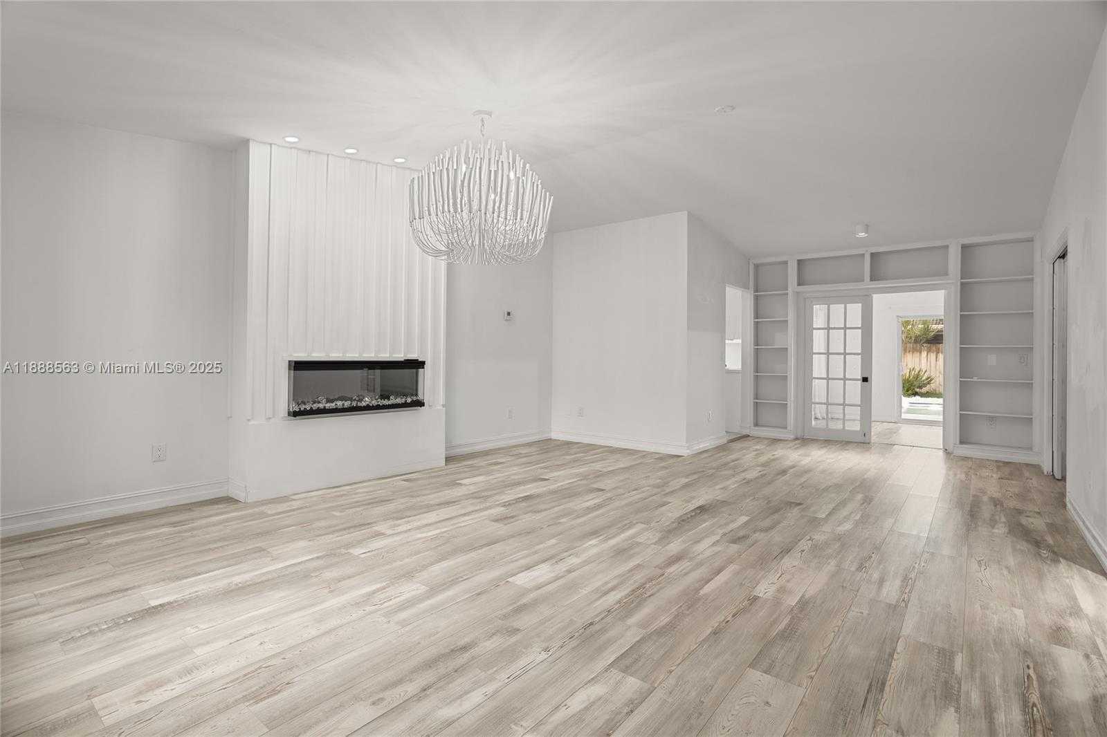 Small Image of 20847 SUGARLOAF LN, Boca Raton Number 4
