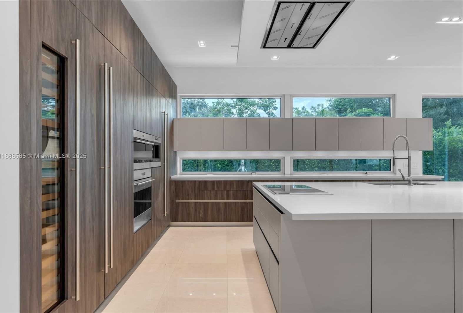 Small Image of 9101 SOUTH WEST 69TH CT, Pinecrest Number 15