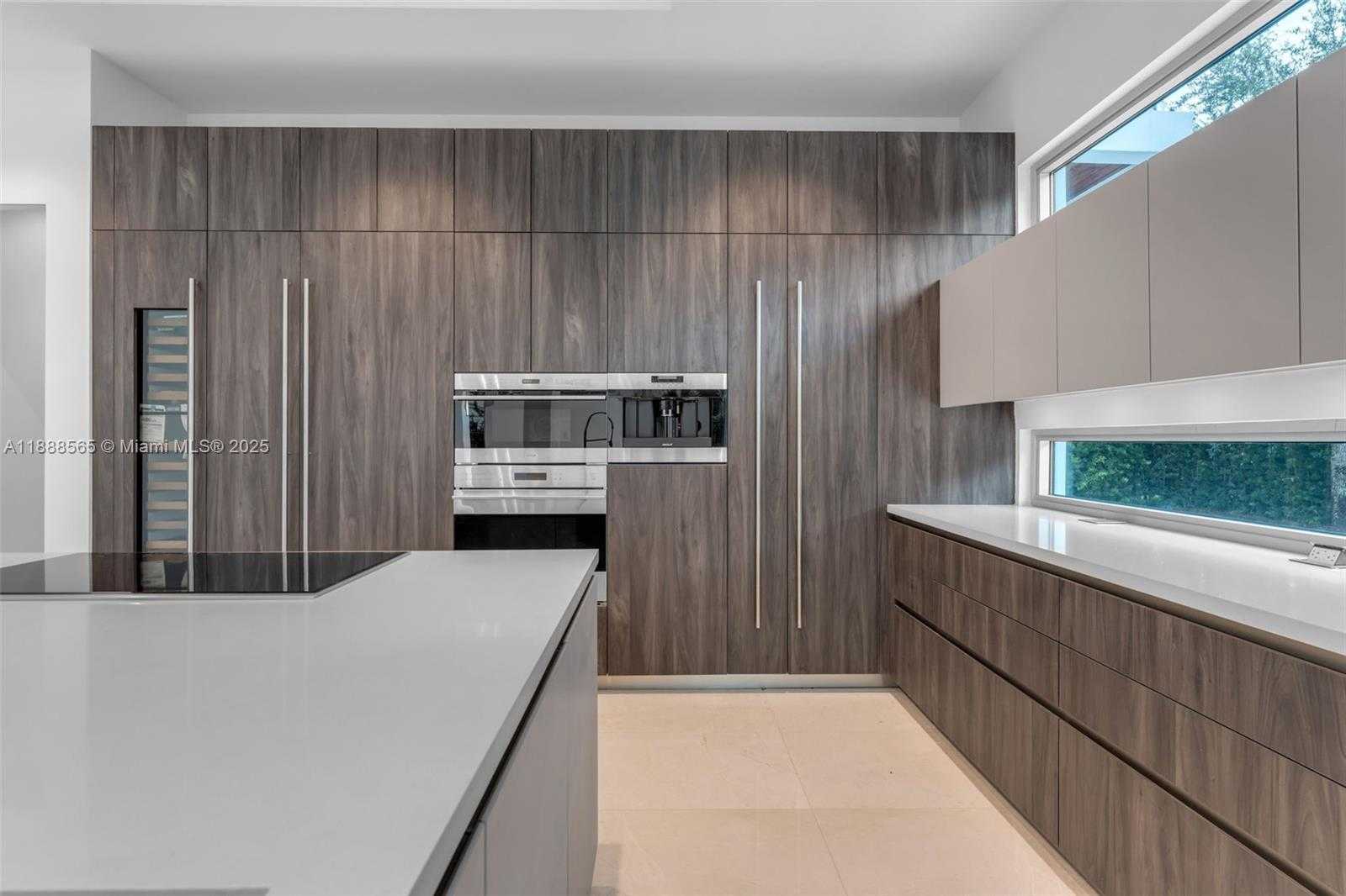 Small Image of 9101 SOUTH WEST 69TH CT, Pinecrest Number 17