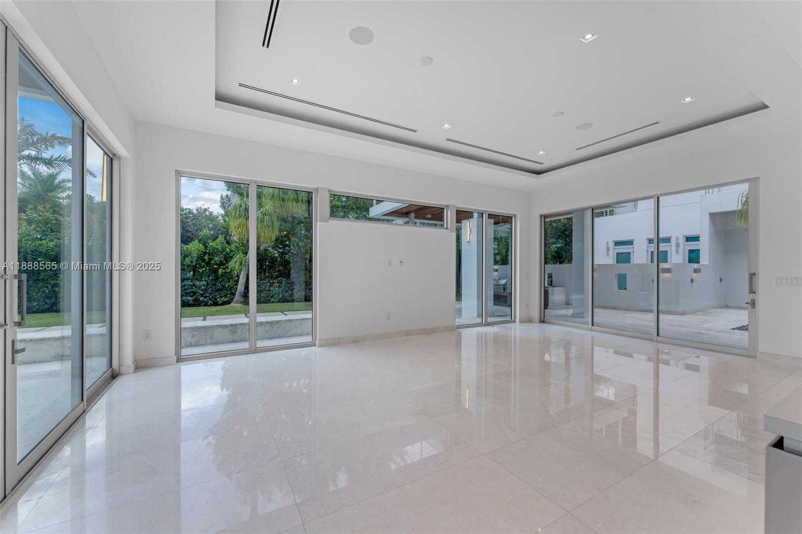 Small Image of 9101 SOUTH WEST 69TH CT, Pinecrest Number 20