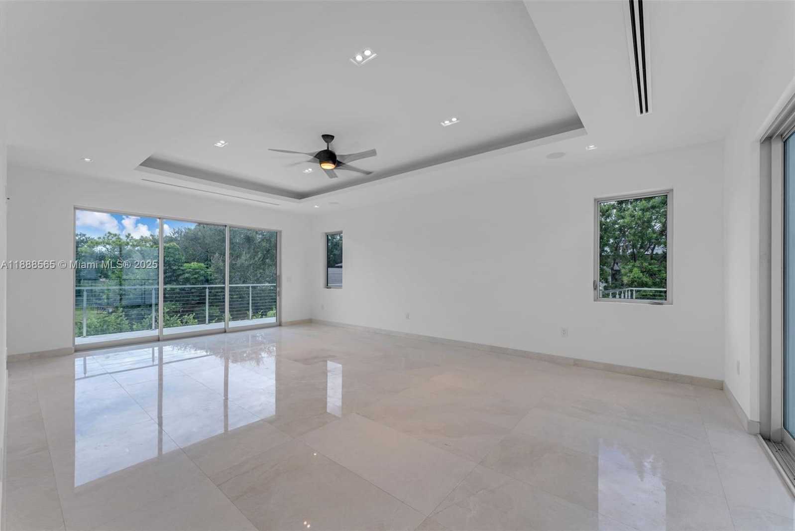 Small Image of 9101 SOUTH WEST 69TH CT, Pinecrest Number 26