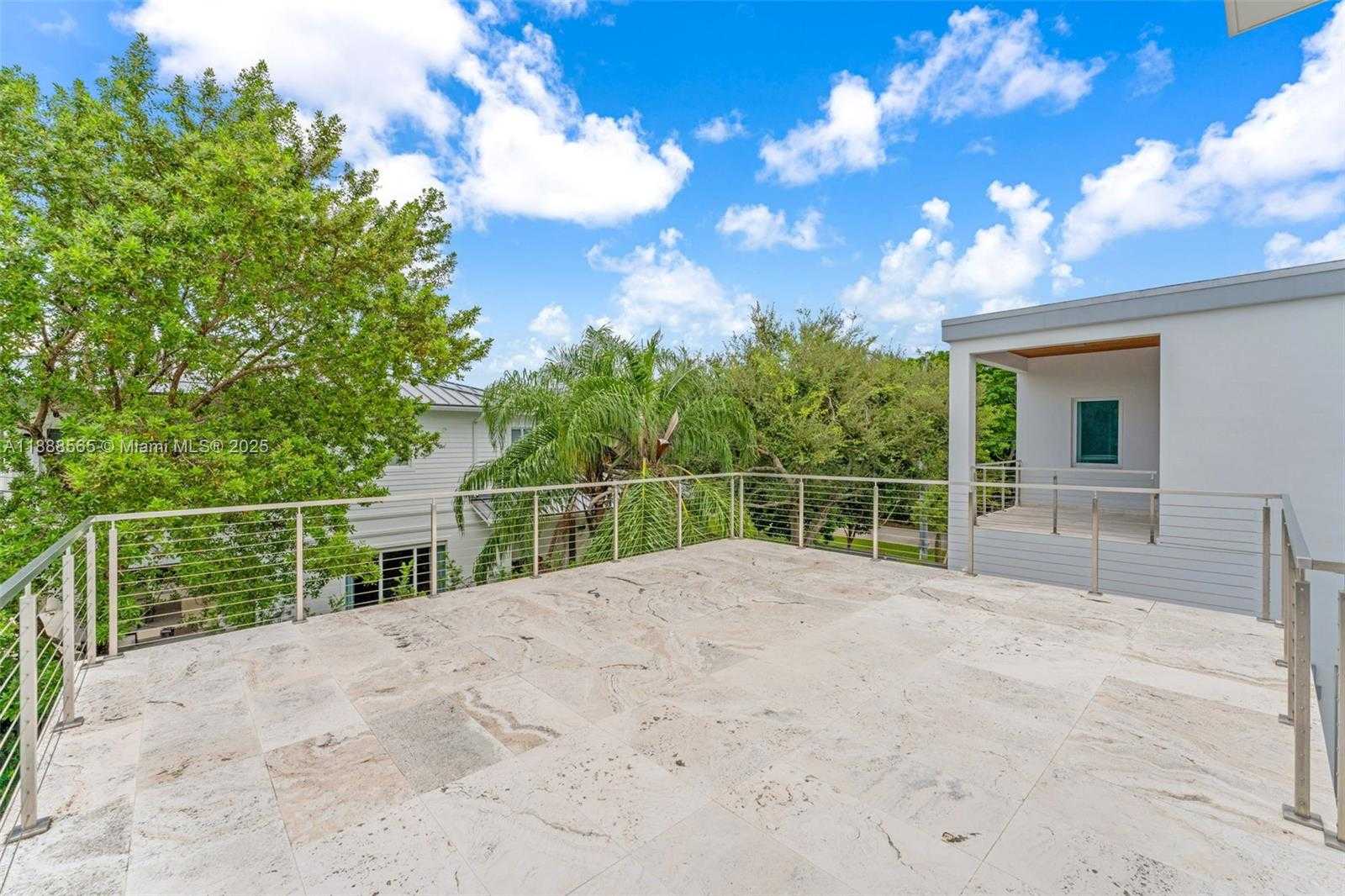 Small Image of 9101 SOUTH WEST 69TH CT, Pinecrest Number 40