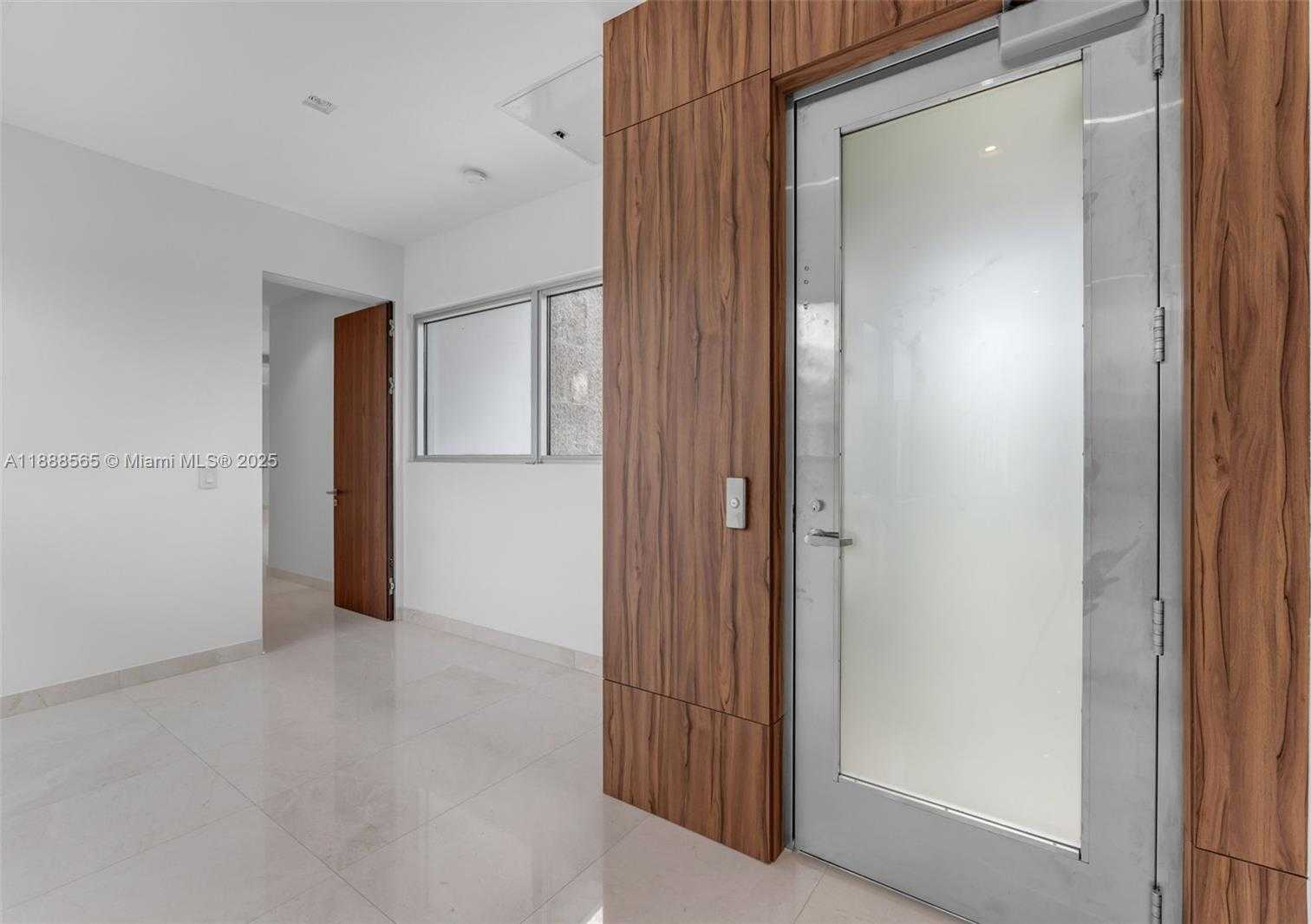 Small Image of 9101 SOUTH WEST 69TH CT, Pinecrest Number 45