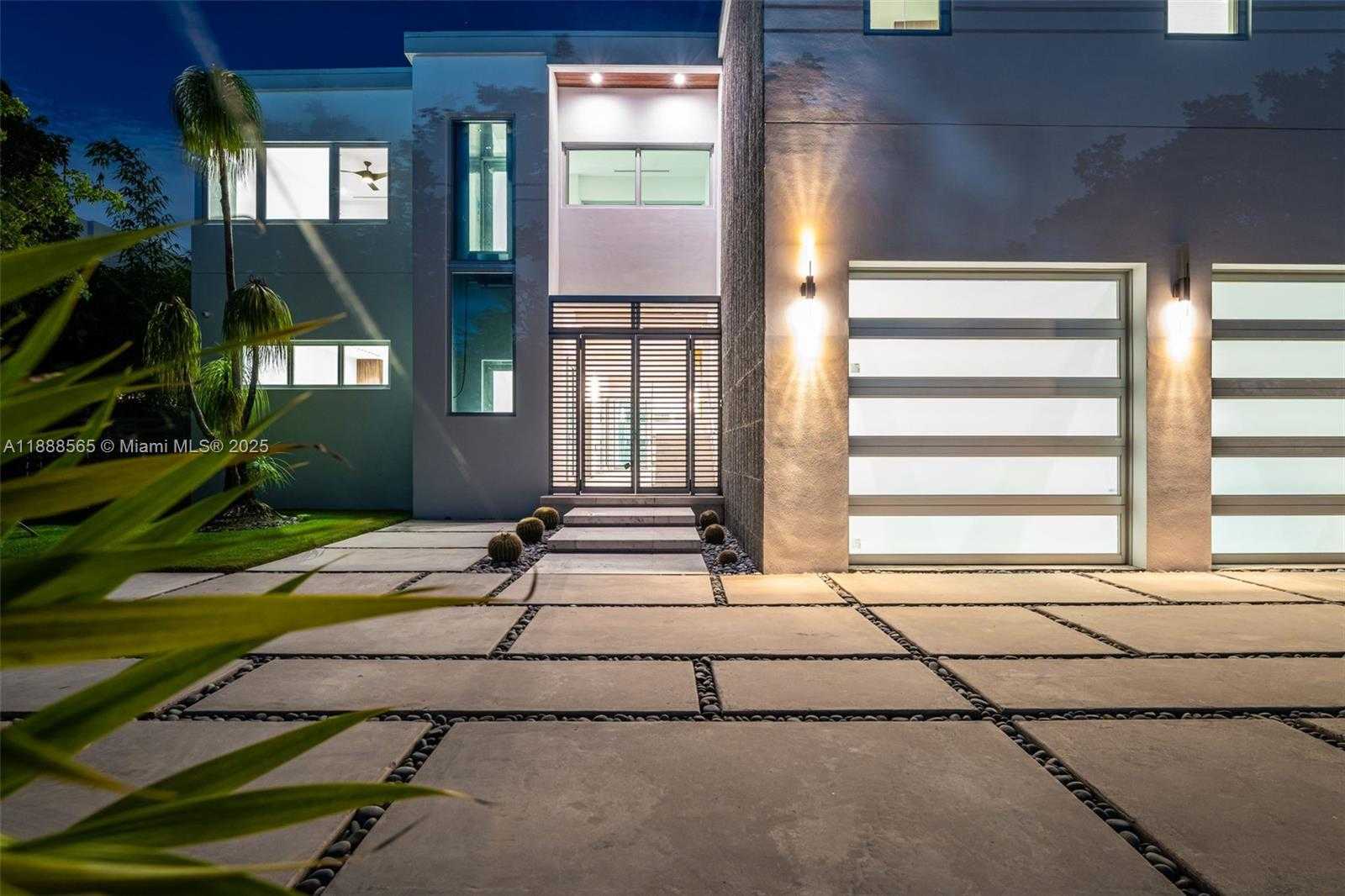 Small Image of 9101 SOUTH WEST 69TH CT, Pinecrest Number 5