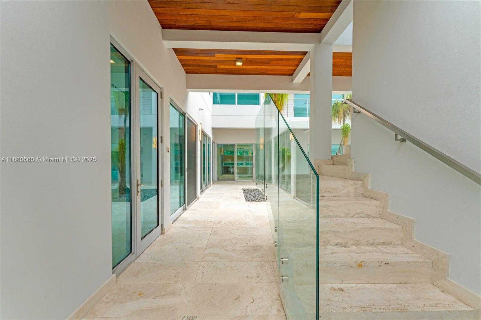 Small Image of 9101 SOUTH WEST 69TH CT, Pinecrest Number 6