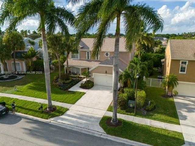 Small Image of 12149 QUILTING LN, Boca Raton Number 3