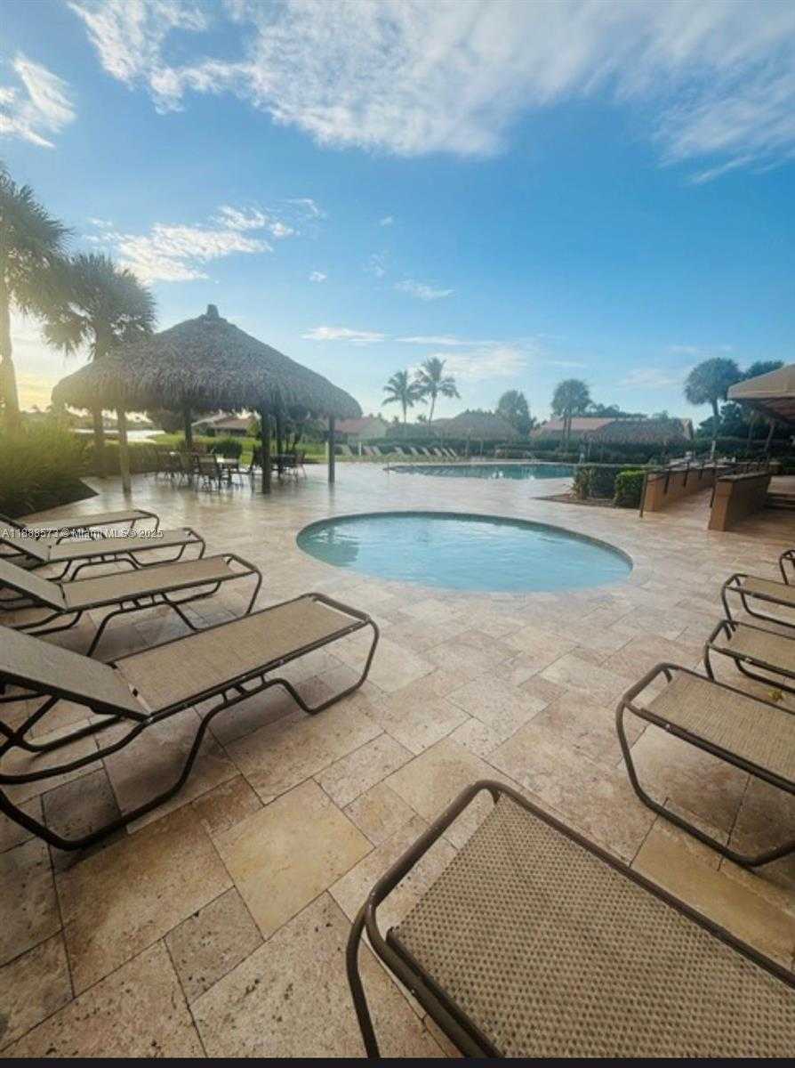 Small Image of 12149 QUILTING LN, Boca Raton Number 32