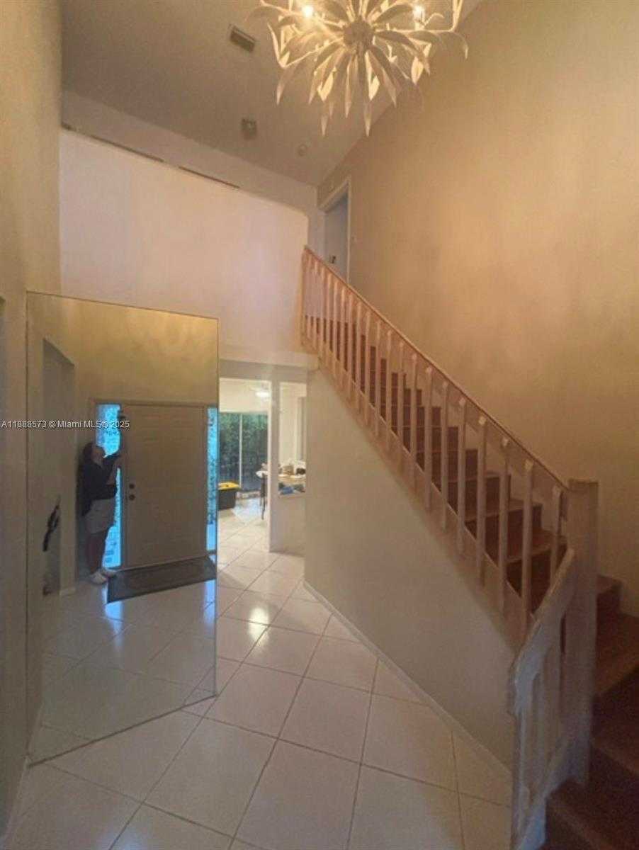 Small Image of 12149 QUILTING LN, Boca Raton Number 5