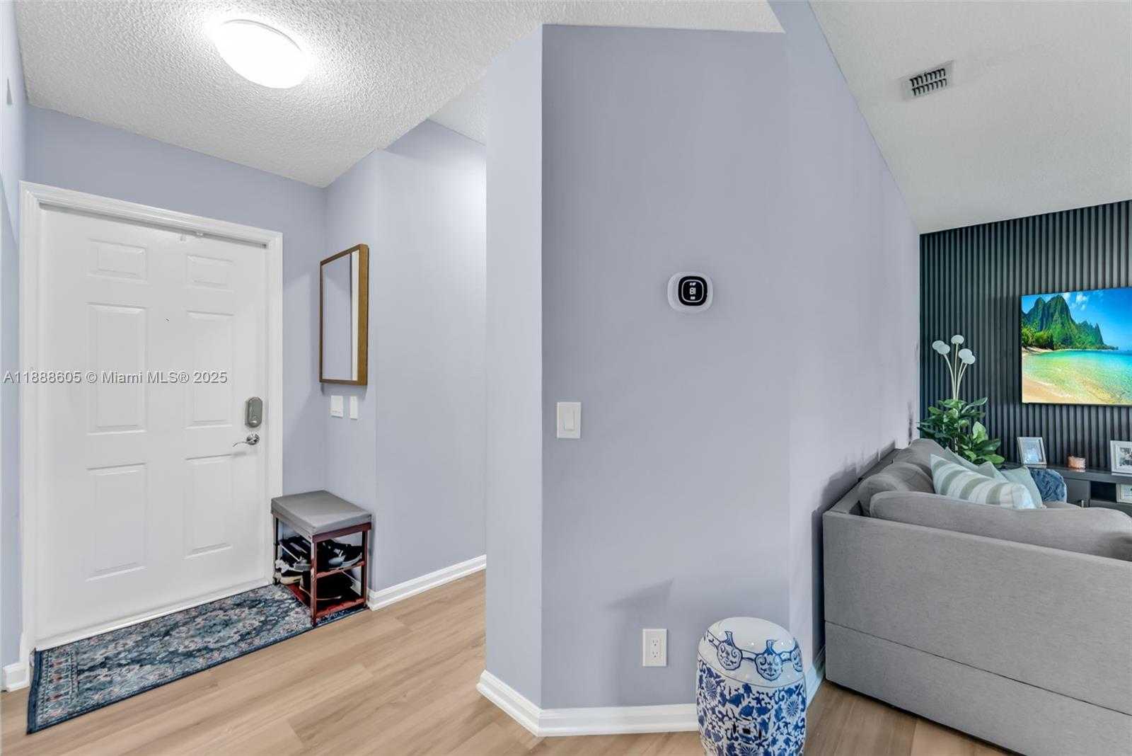 Small Image of 6534 VIA REGINA, Boca Raton Number 15
