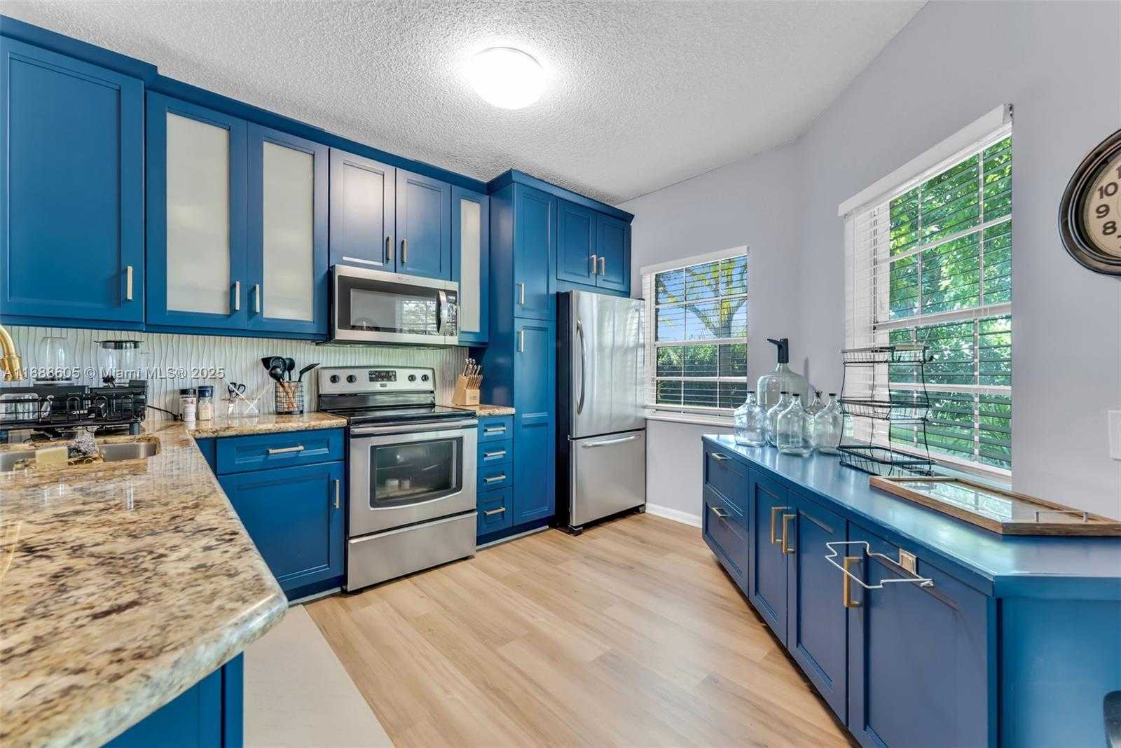 Small Image of 6534 VIA REGINA, Boca Raton Number 5