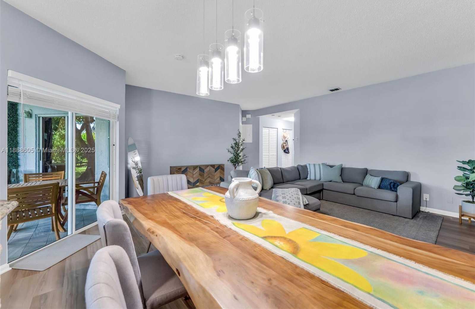 Small Image of 6534 VIA REGINA, Boca Raton Number 8