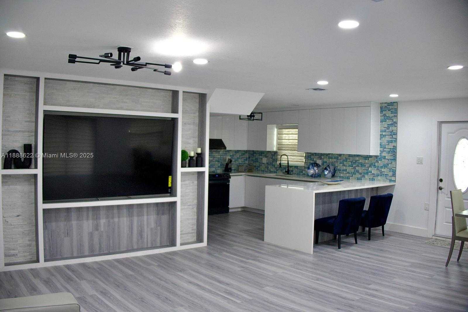 Small Image of 20 EAGLE DR, Key Largo Number 15