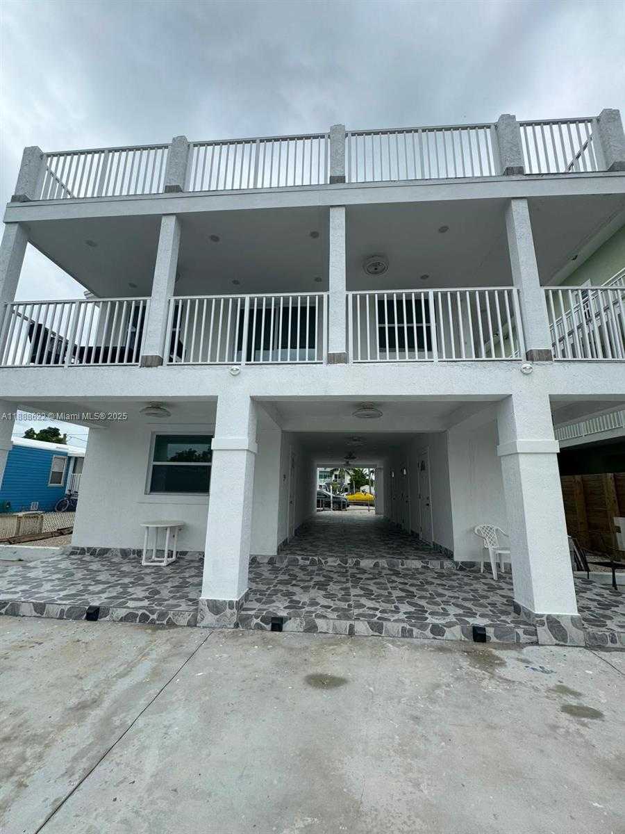 Small Image of 20 EAGLE DR, Key Largo Number 3