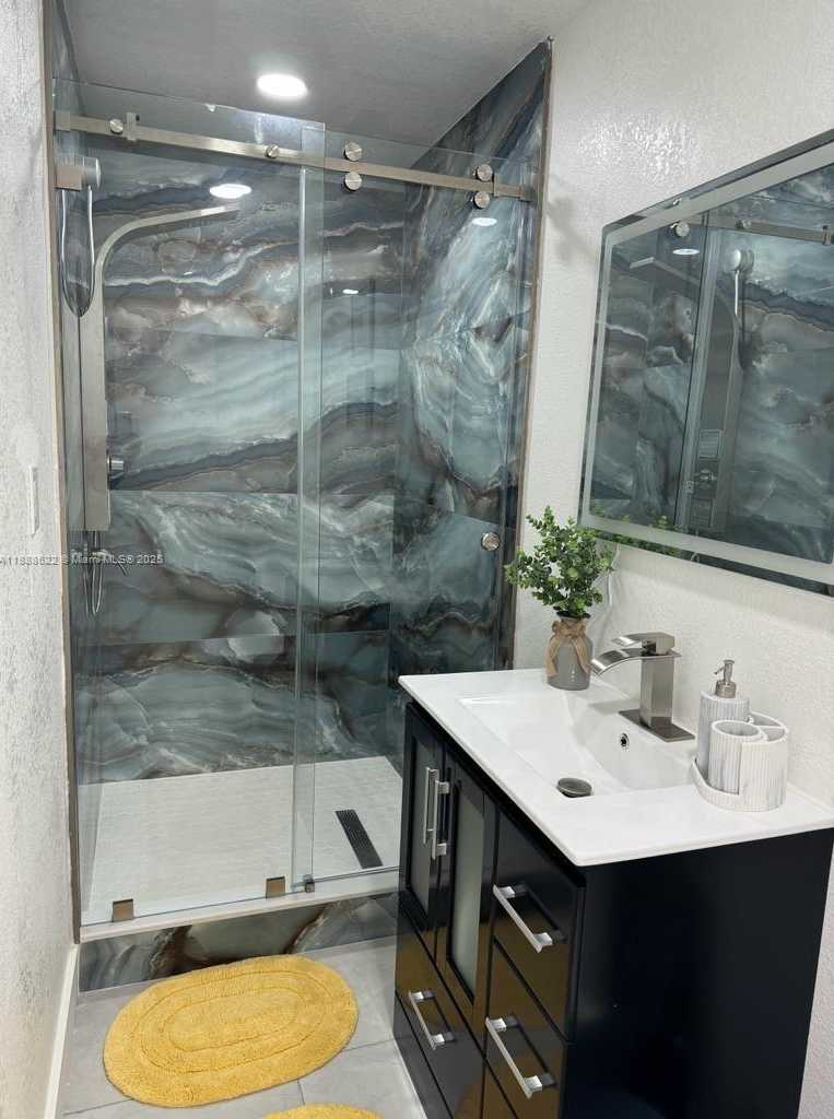 Small Image of 20 EAGLE DR, Key Largo Number 33