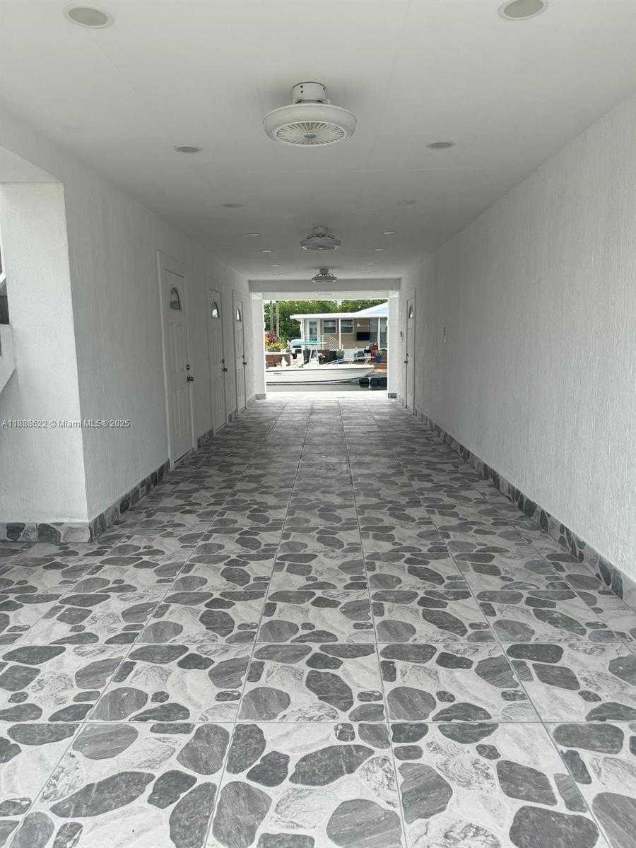 Small Image of 20 EAGLE DR, Key Largo Number 5