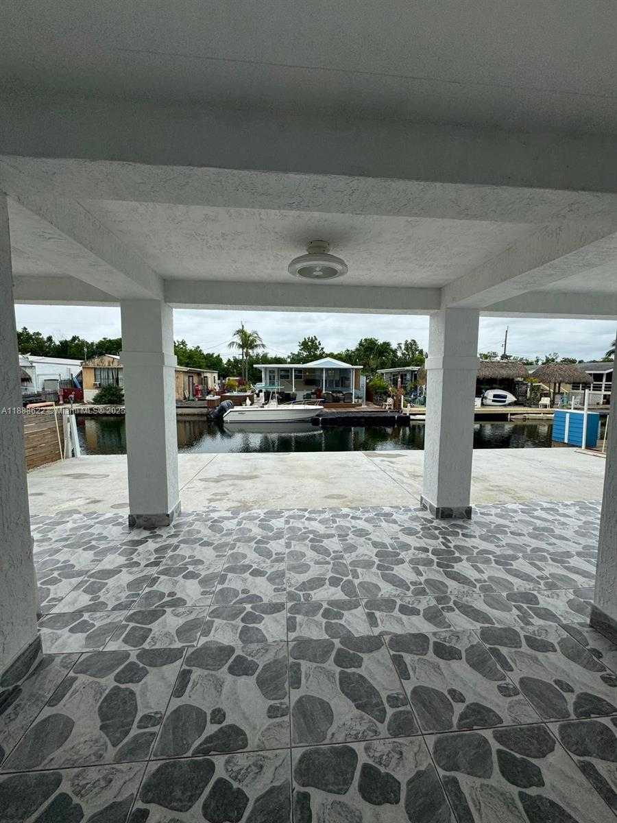 Small Image of 20 EAGLE DR, Key Largo Number 6
