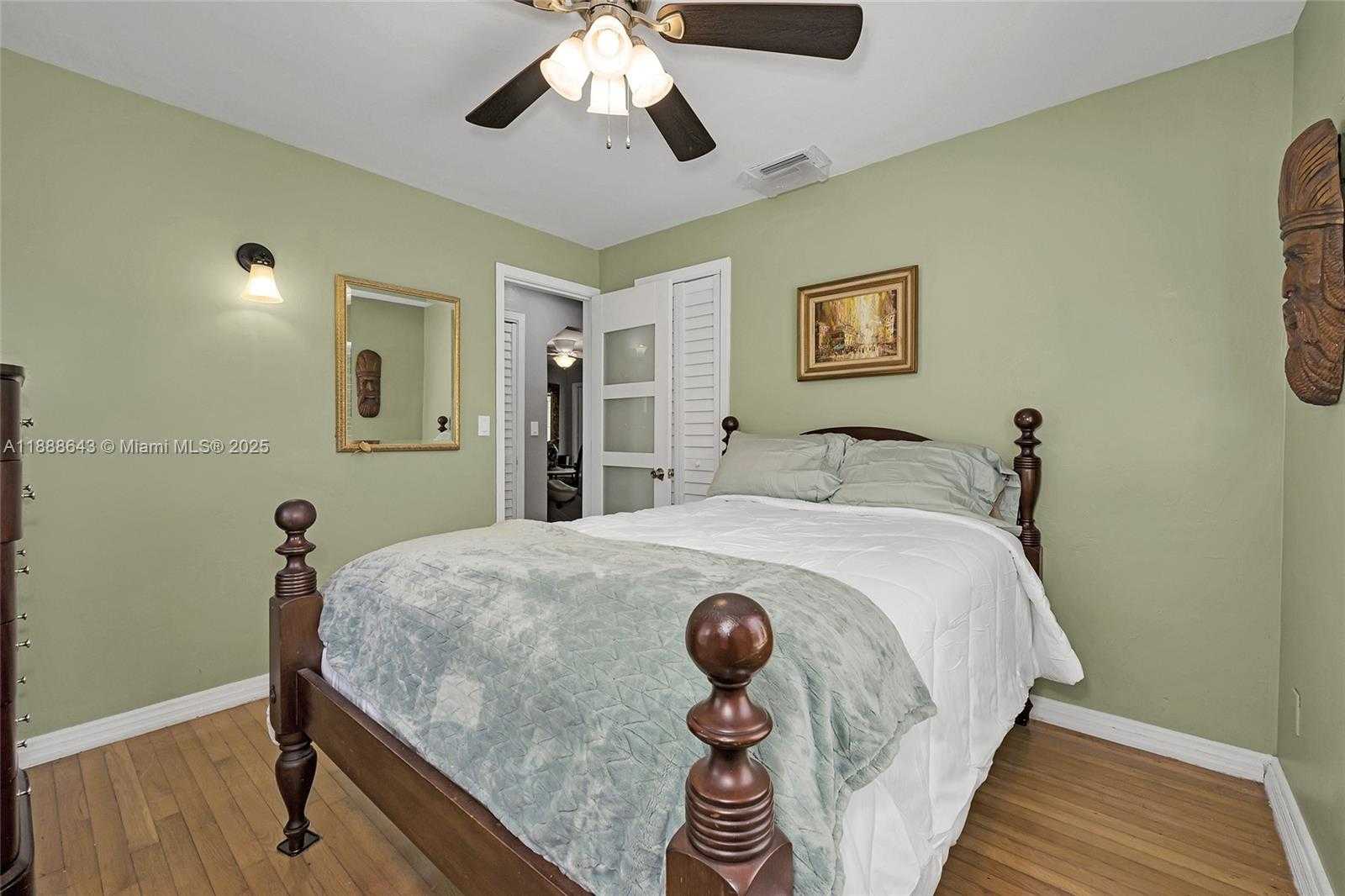 Small Image of 824 NORTH EAST 17TH CT, Fort Lauderdale Number 15