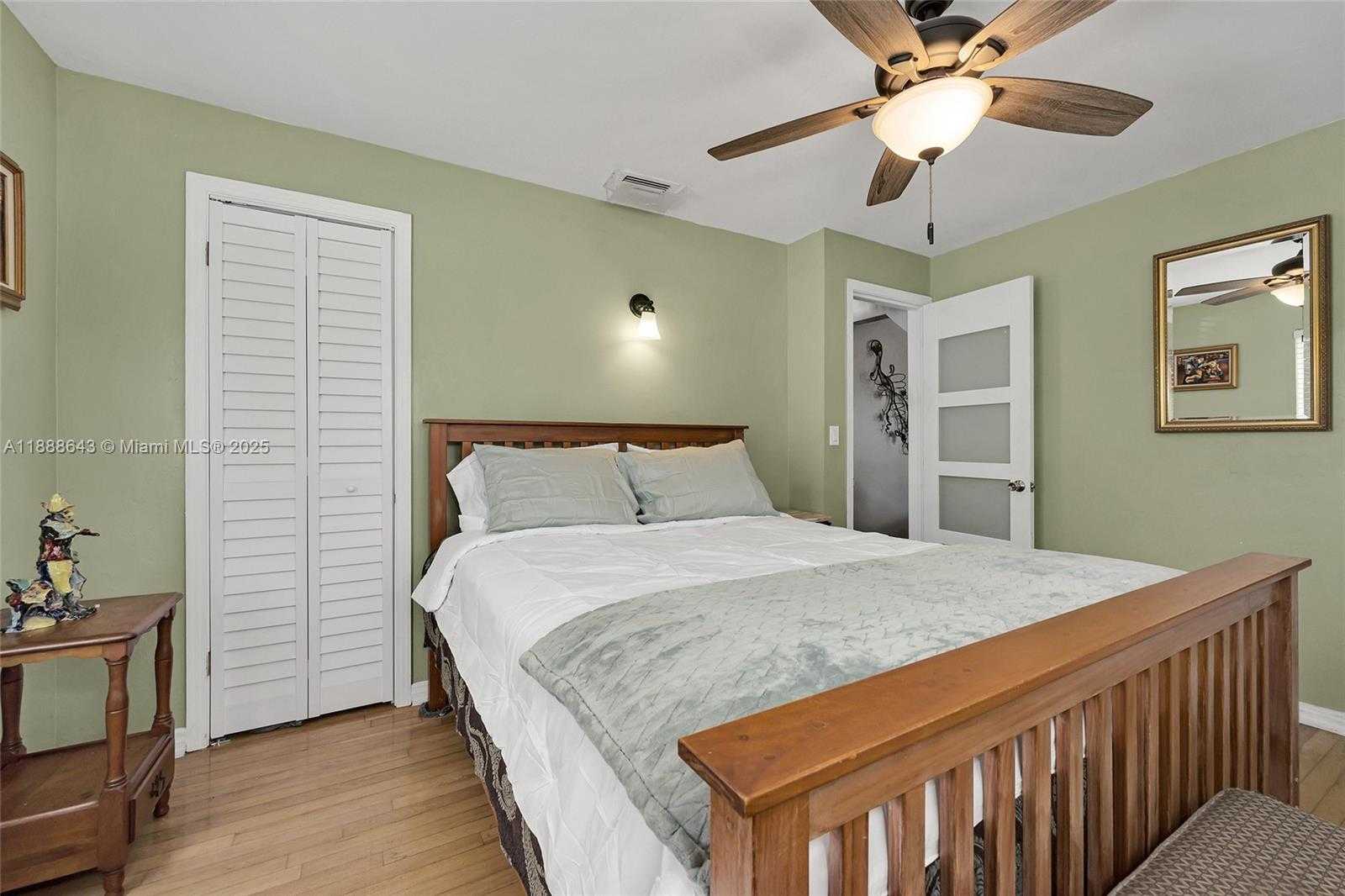 Small Image of 824 NORTH EAST 17TH CT, Fort Lauderdale Number 20