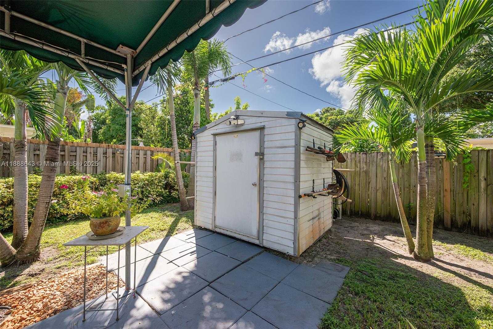 Small Image of 824 NORTH EAST 17TH CT, Fort Lauderdale Number 27