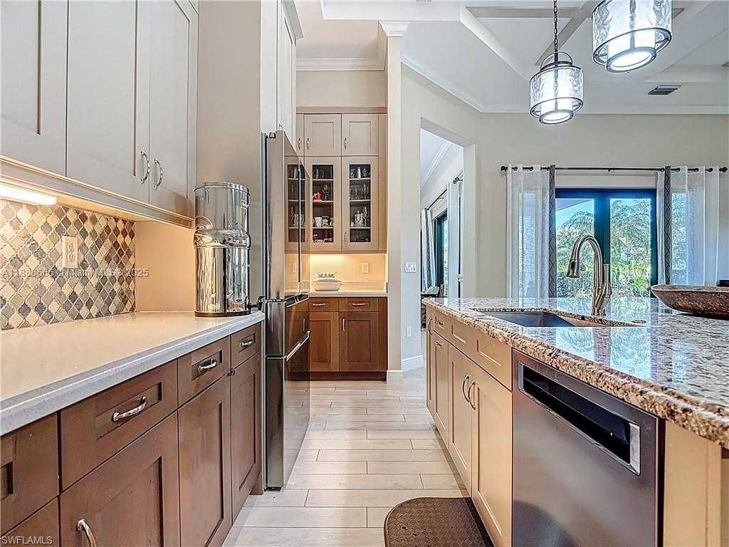 Small Image of 4951 IRON HORSE WAY, Ave Maria Number 12