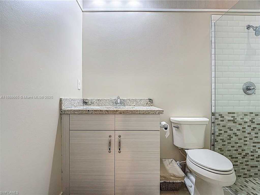 Small Image of 4951 IRON HORSE WAY, Ave Maria Number 18
