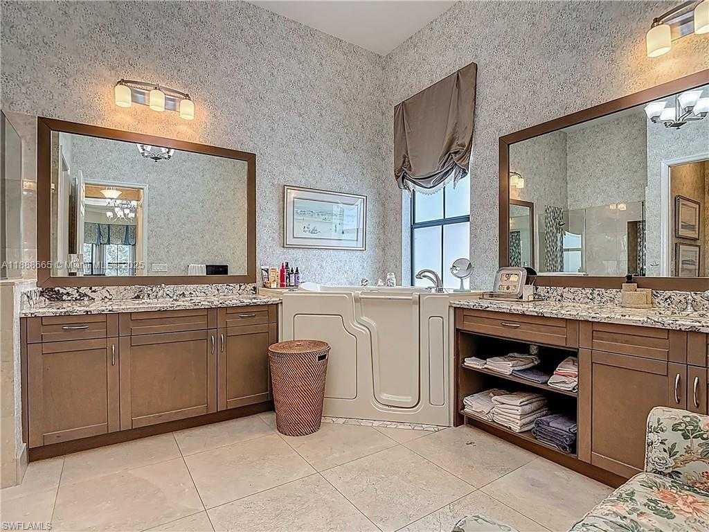 Small Image of 4951 IRON HORSE WAY, Ave Maria Number 29