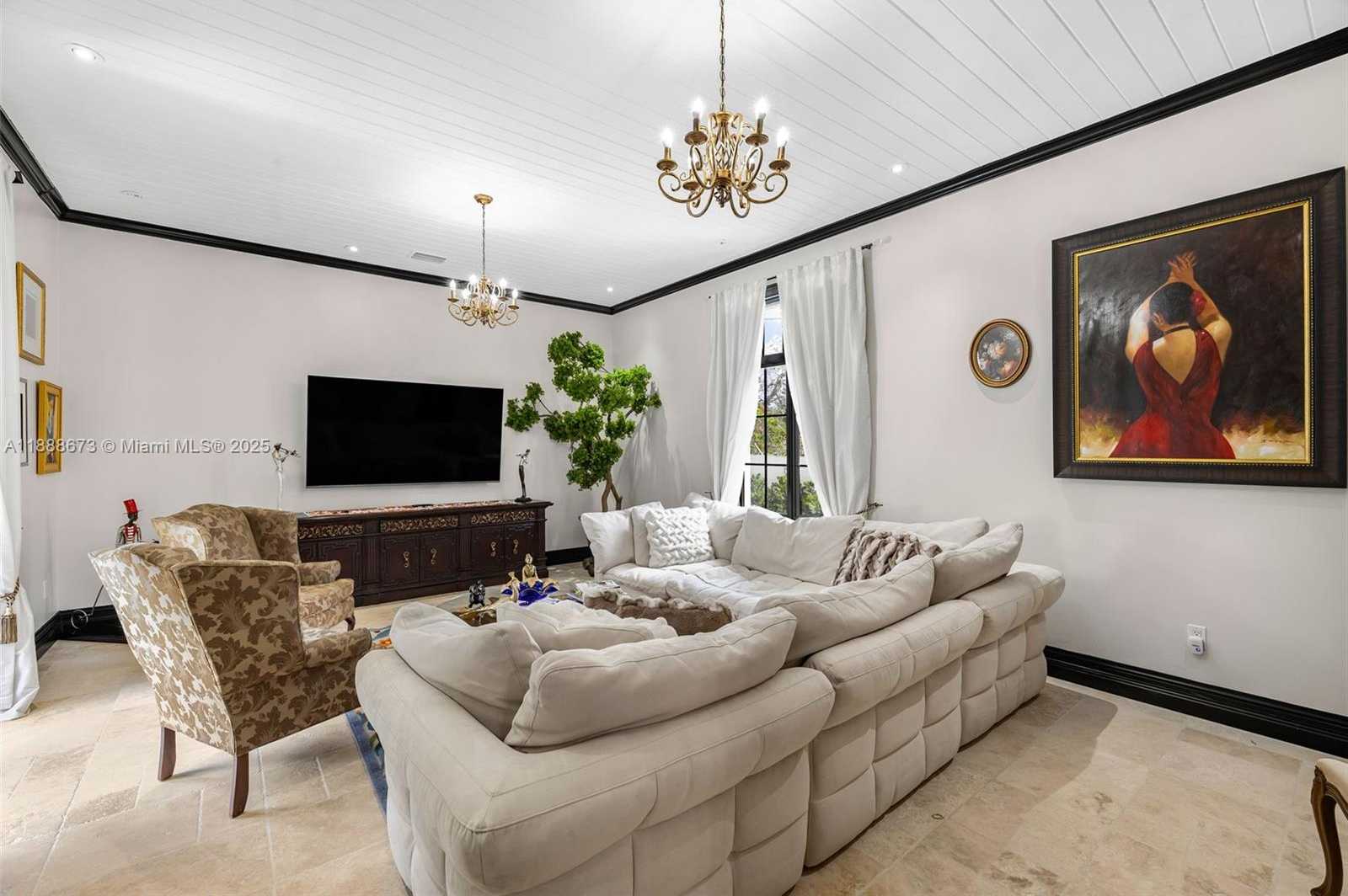 Small Image of 9815 SOUTH WEST 114TH ST, Miami Number 16