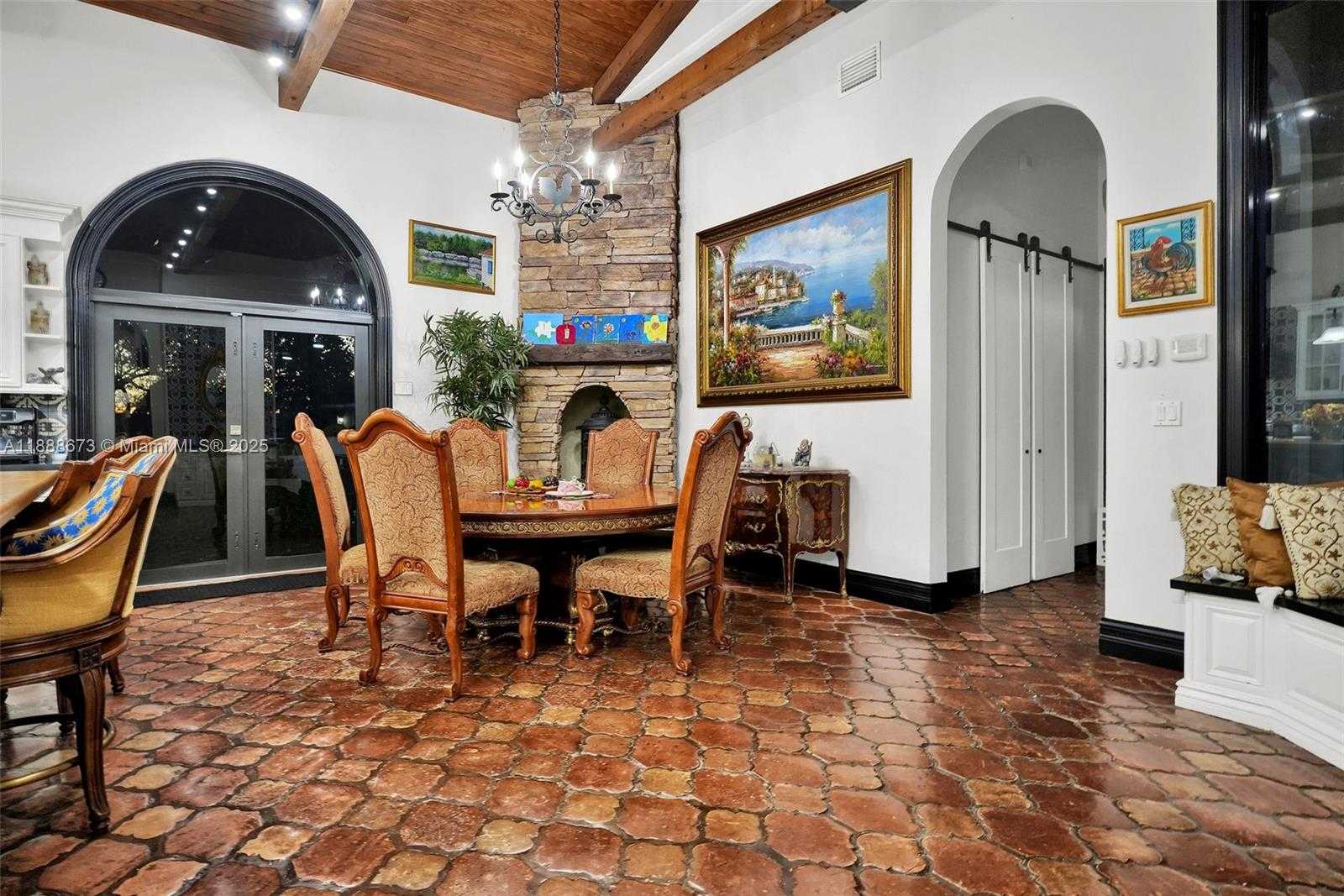 Small Image of 9815 SOUTH WEST 114TH ST, Miami Number 24