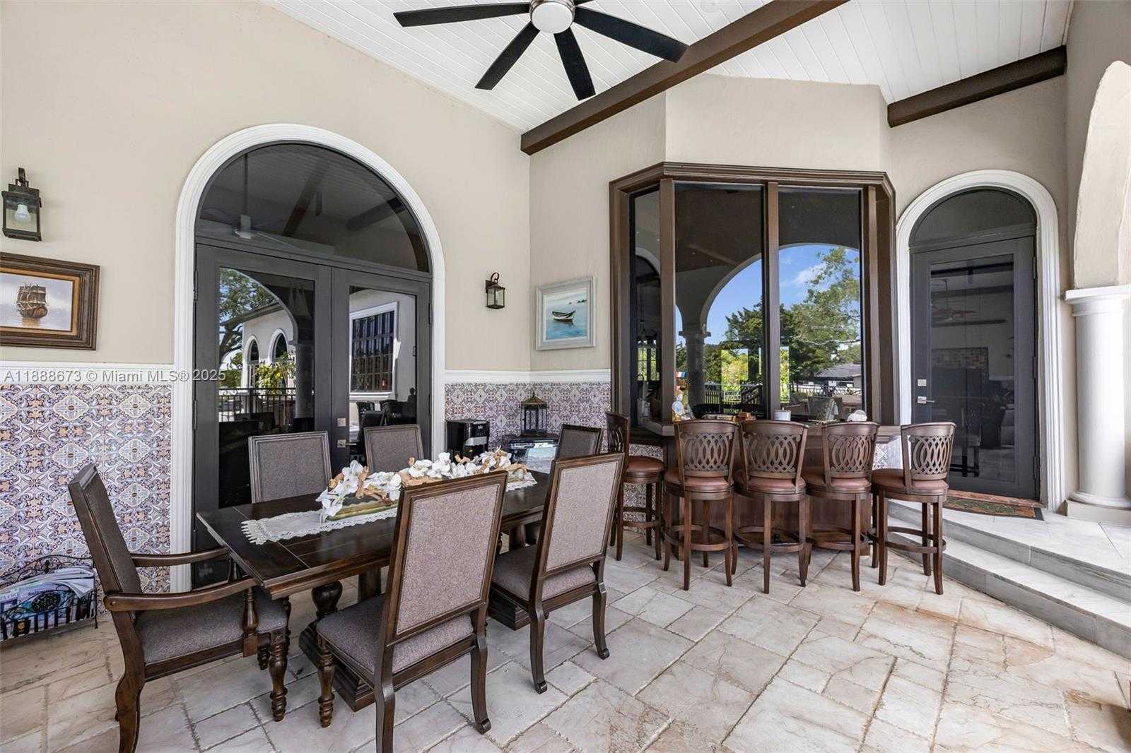 Small Image of 9815 SOUTH WEST 114TH ST, Miami Number 36