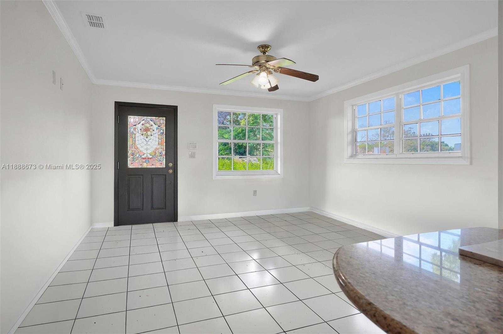 Small Image of 9815 SOUTH WEST 114TH ST, Miami Number 45
