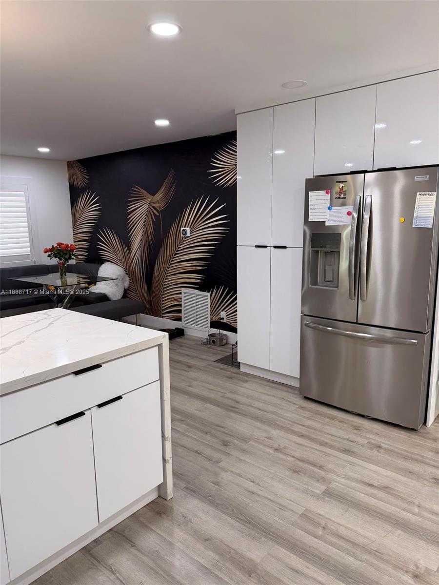 Small Image of 310 NORTH EAST 12TH AVE, Pompano Beach Number 45