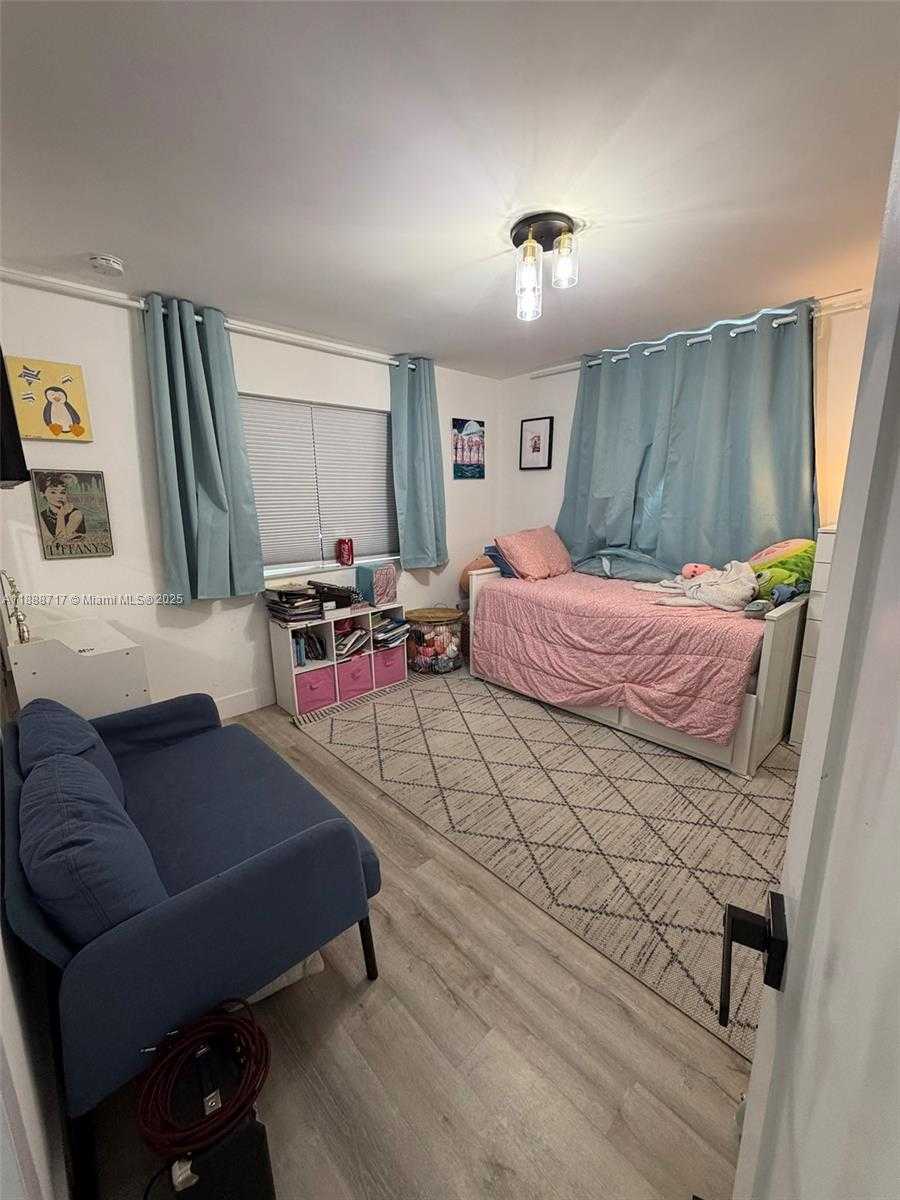 Small Image of 310 NORTH EAST 12TH AVE, Pompano Beach Number 46
