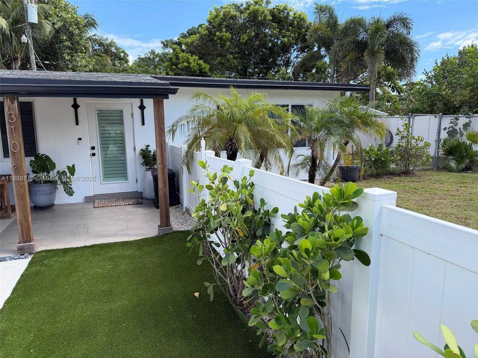 Small Image of 310 NORTH EAST 12TH AVE, Pompano Beach Number 51