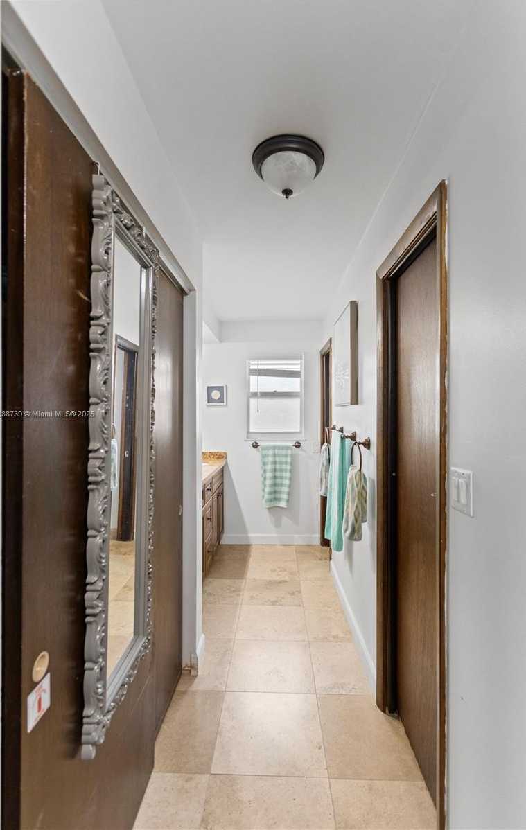 Small Image of 4515 JACKSON ST, Hollywood Number 50