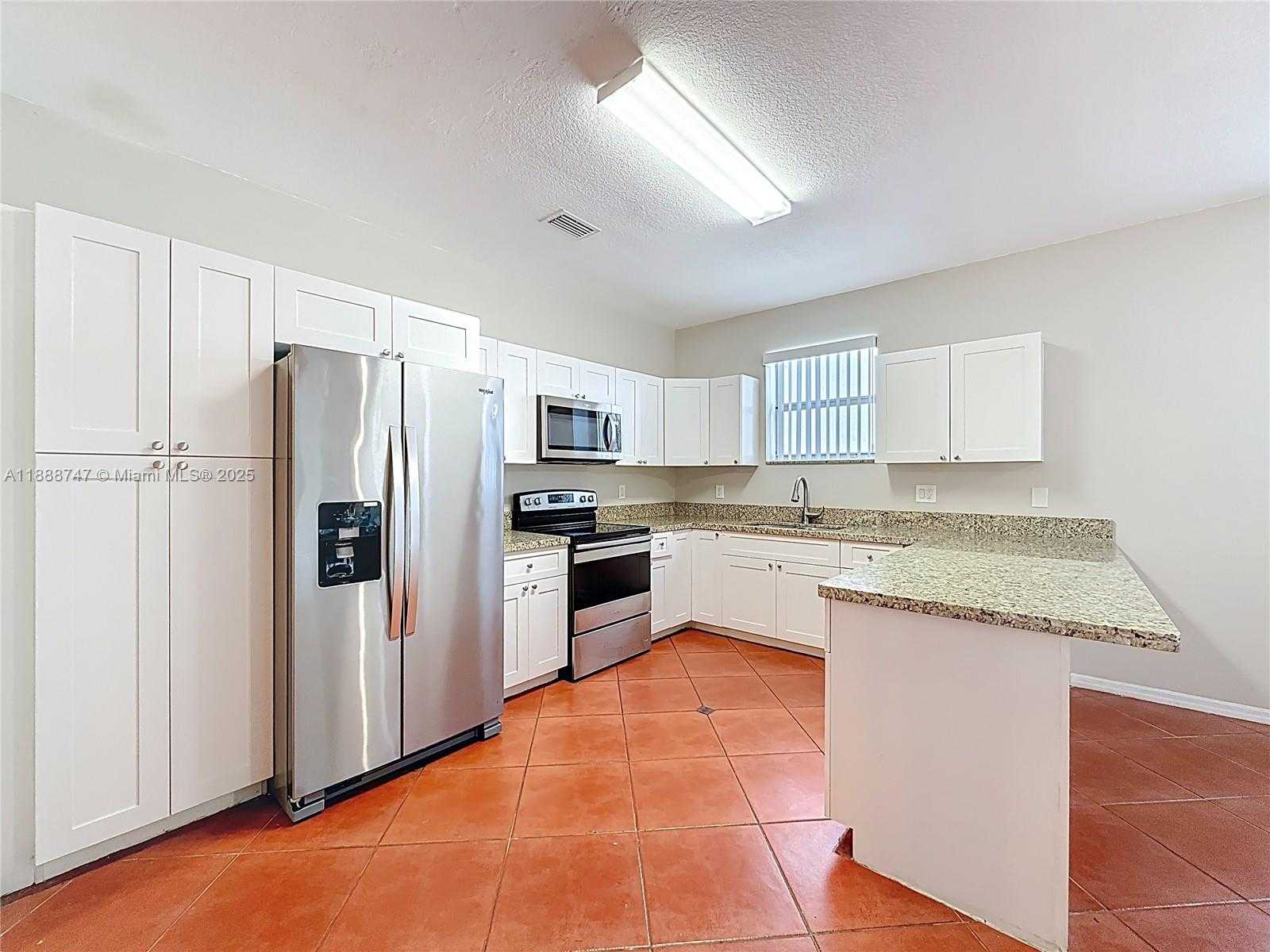 Small Image of 5317 SOUTH WEST 133RD AVE, Miramar Number 10